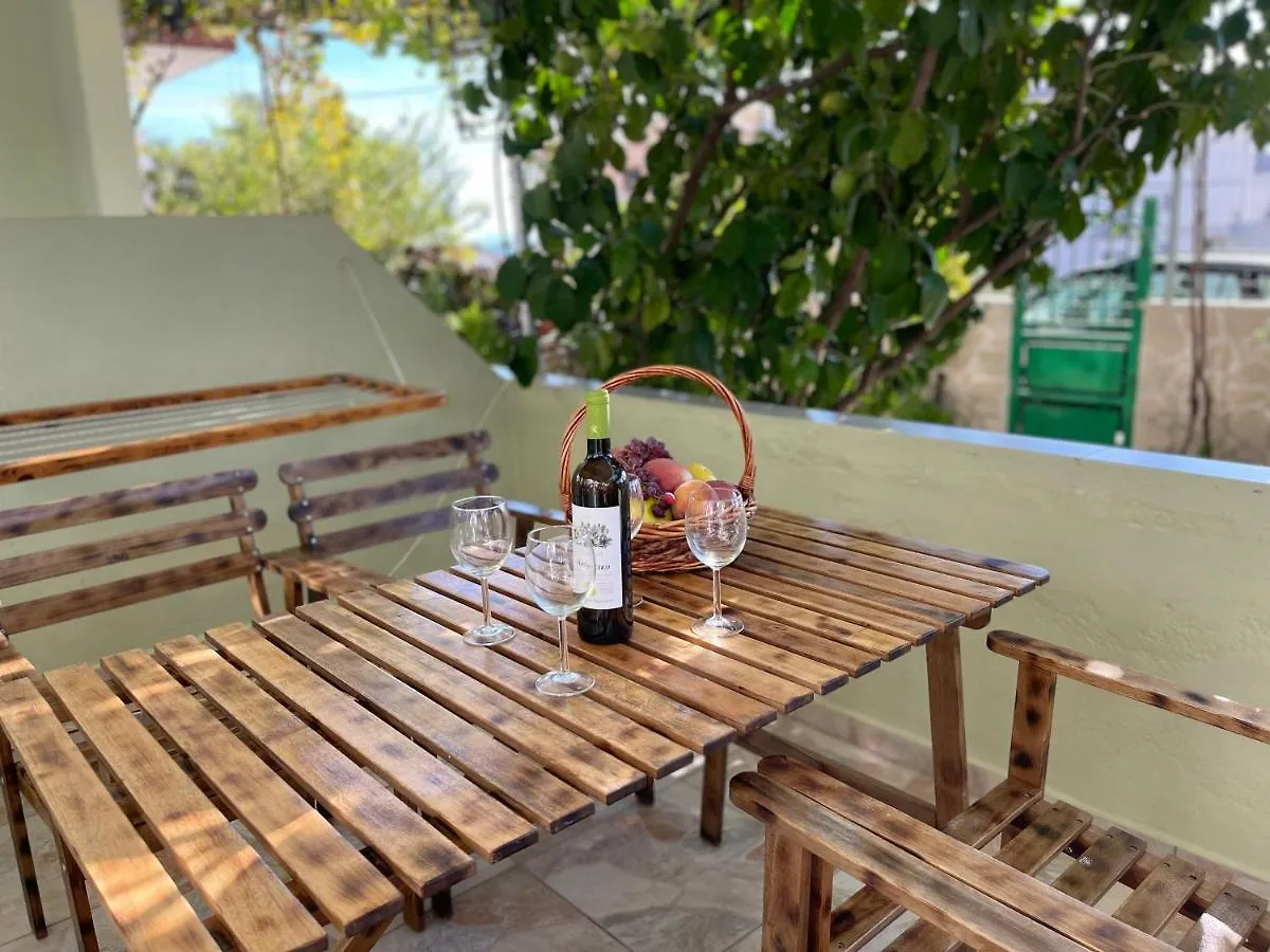 Villa Xhevdet Sarande Apartment