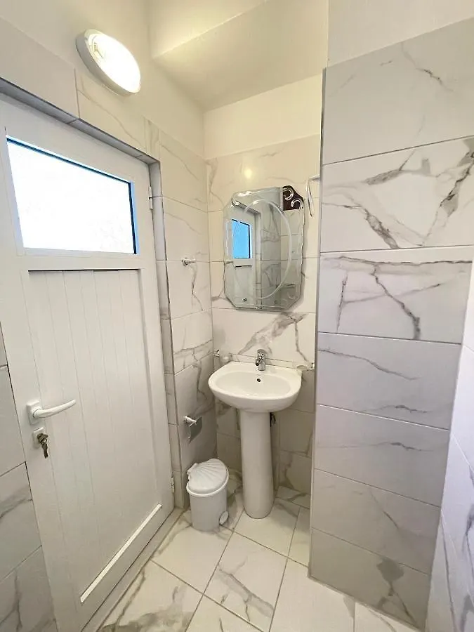 Apartment Villa Xhevdet Sarande