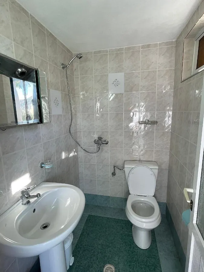 Villa Xhevdet Sarande Apartment