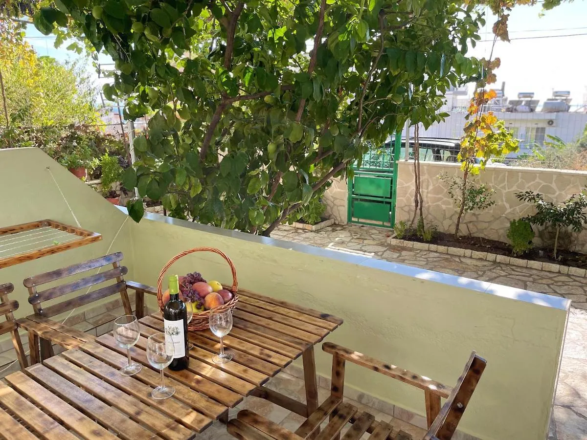 Villa Xhevdet Sarande