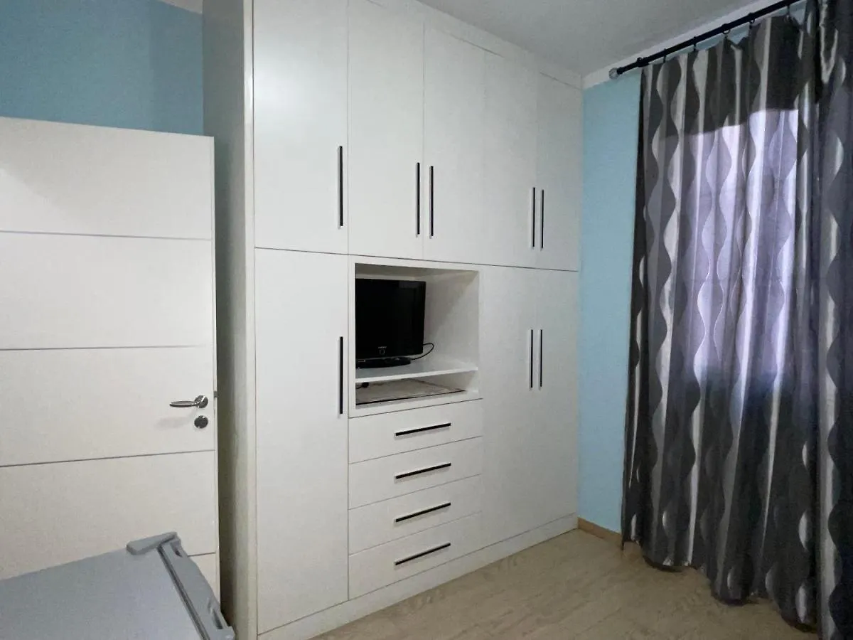 Villa Xhevdet Sarande 0*,