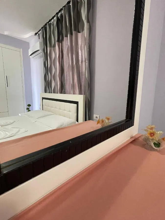 Villa Xhevdet Sarande 0*,