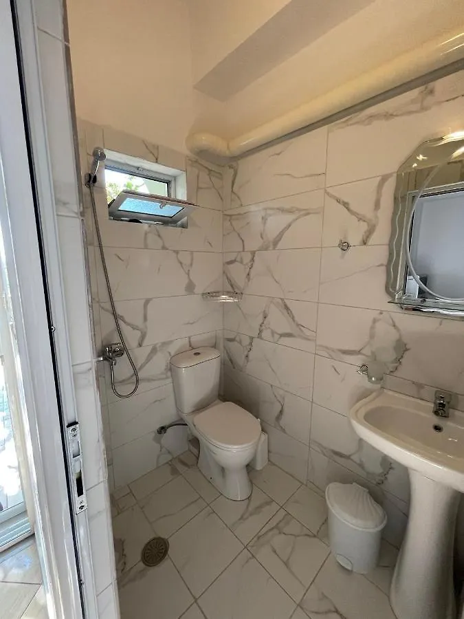 Apartment Villa Xhevdet Sarande