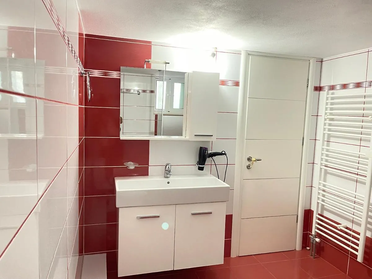 Villa Xhevdet Sarande Apartment