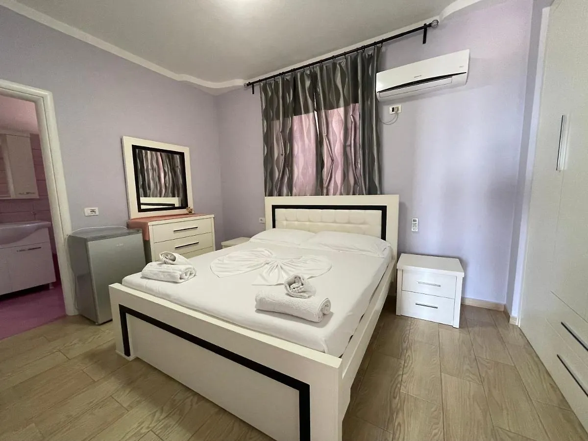 Villa Xhevdet Sarande 0*,